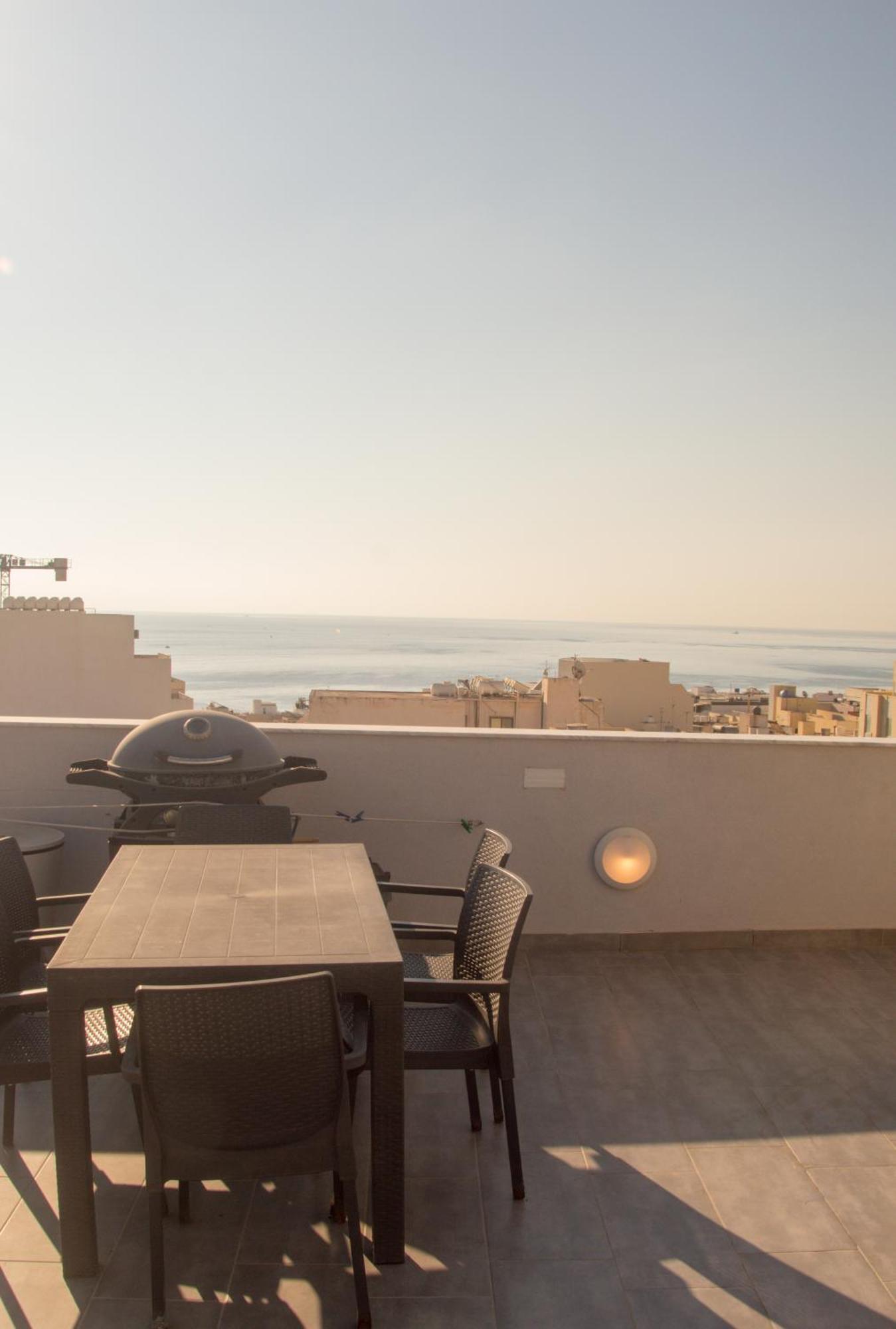 Marsaskala Sea View Duplex Penthouse - Mive Properties מראה חיצוני תמונה